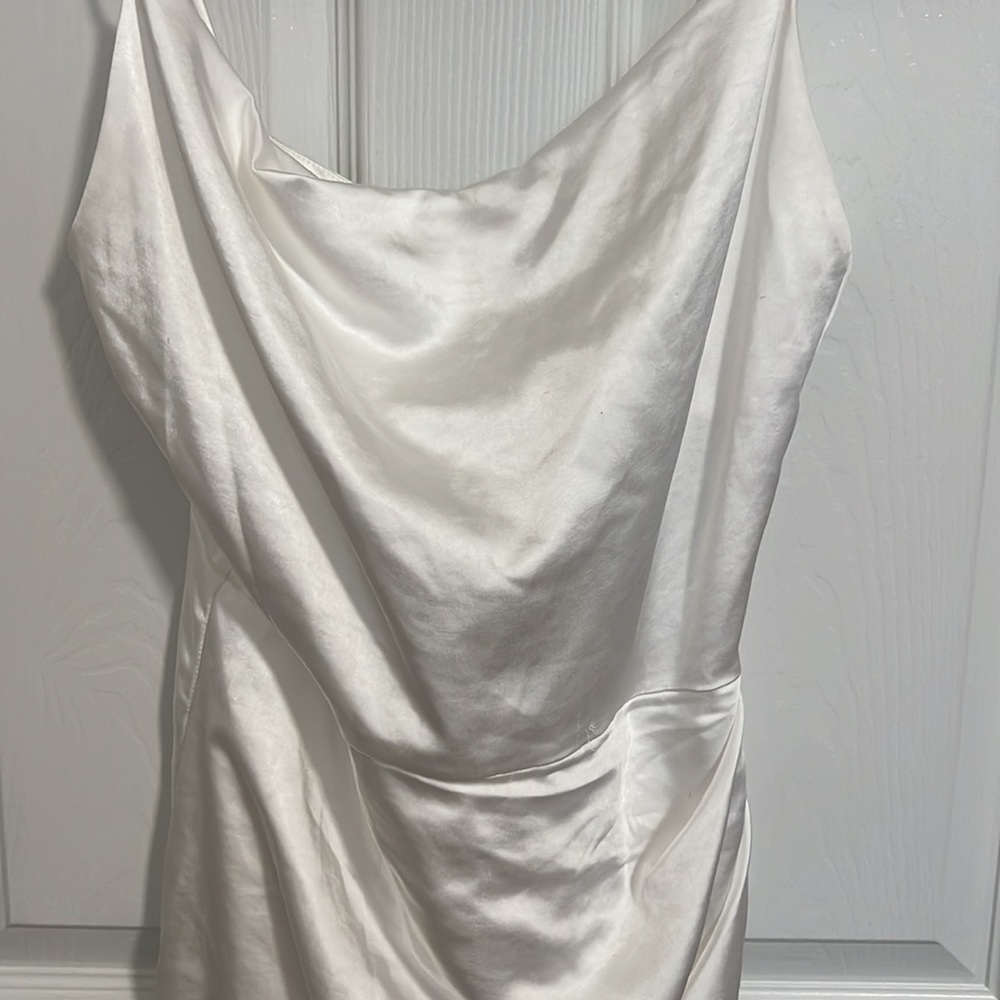Elliatt asymmetrical dress - Picture 6 of 7